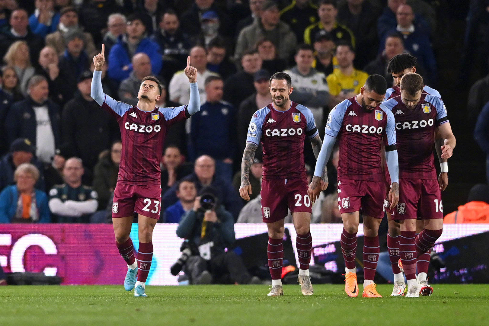 隐藏着一场 隐藏着一场